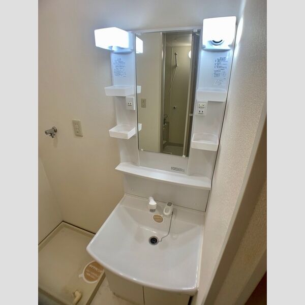 洗面所 (洗髪機能付洗面化粧台♪)