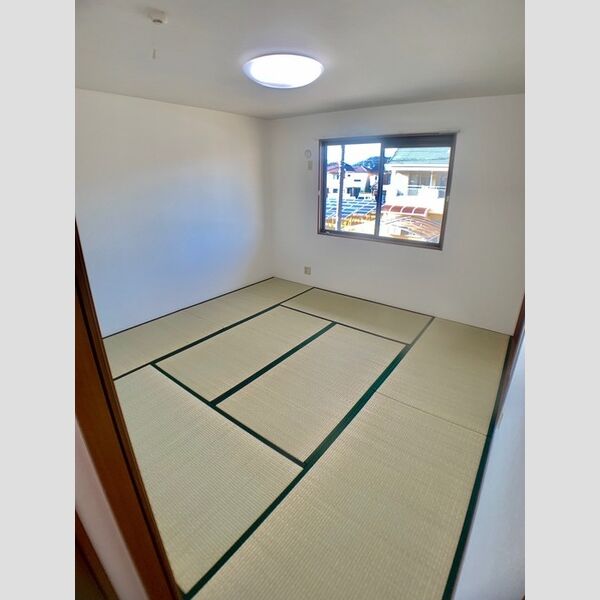 その他 (照明付き 2F 和室)