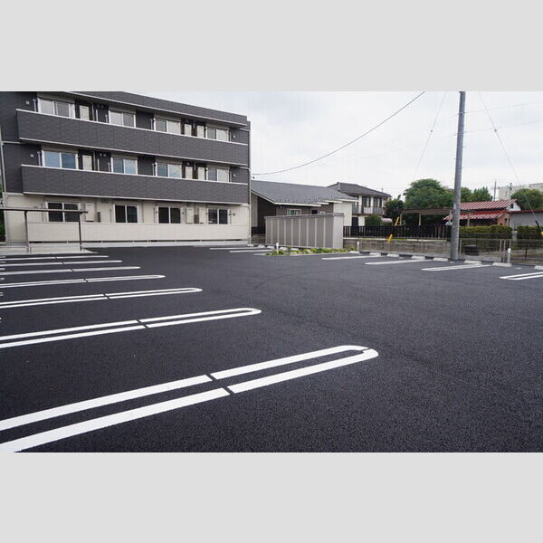 駐車場 (駐車場)