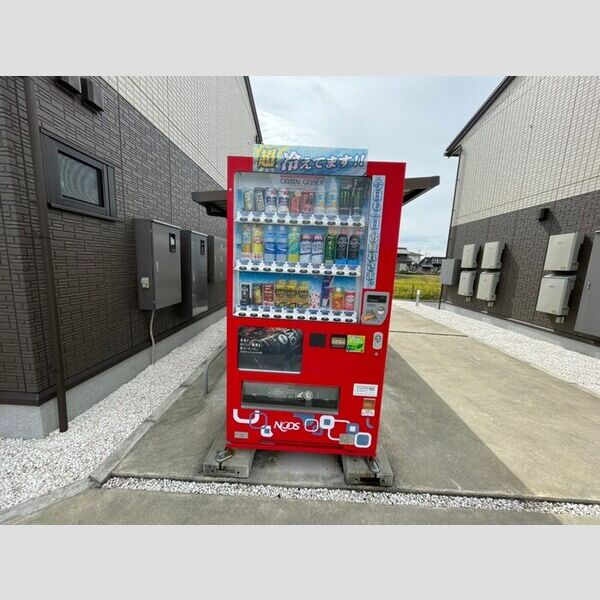 現地周辺 (駐車場)