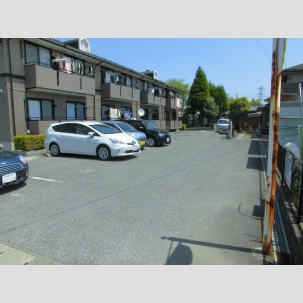 駐車場 (駐車場)
