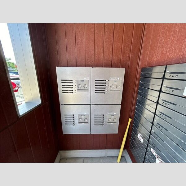 現地周辺 (宅配ボックス)