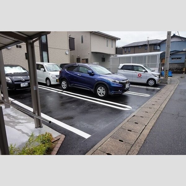 駐車場 (駐車場)