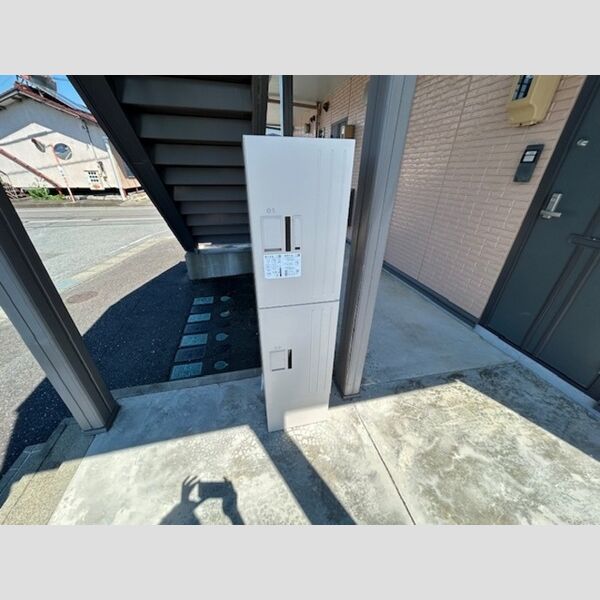 現地周辺 (宅配ボックス)