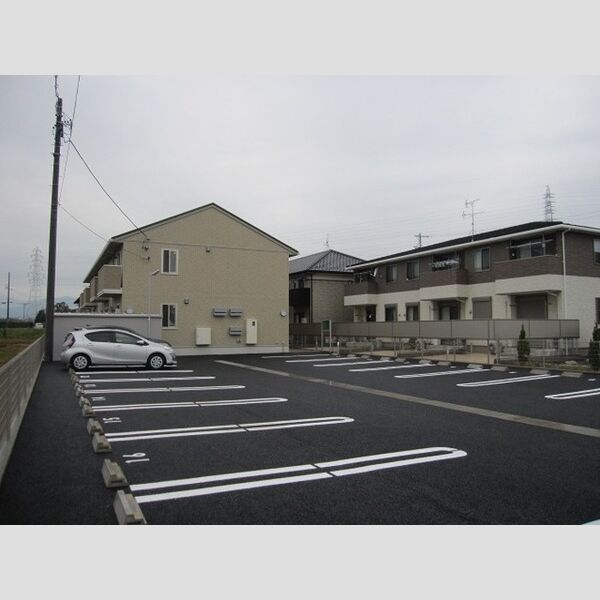駐車場 (駐車場)