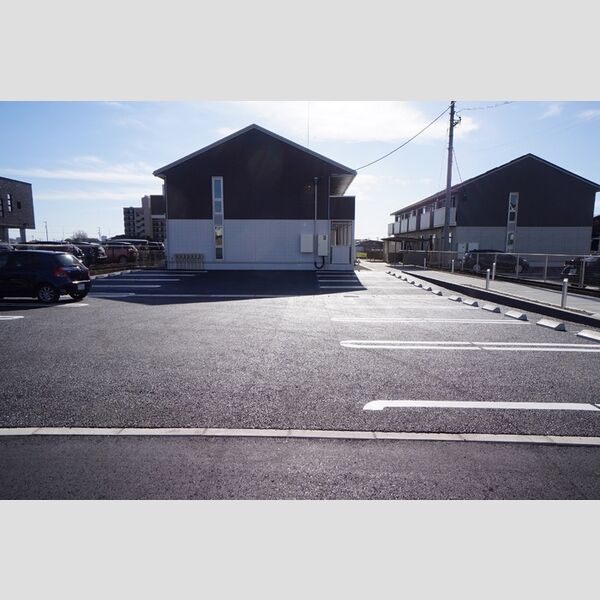 駐車場 (駐車場)