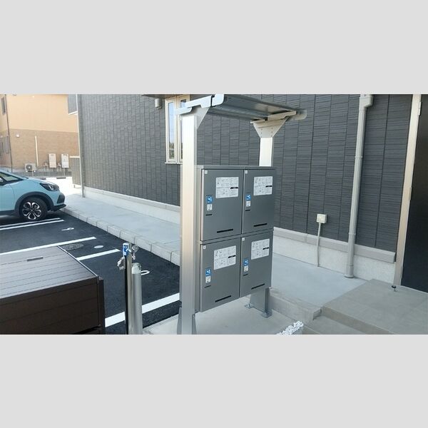 現地周辺 (宅配ボックス)