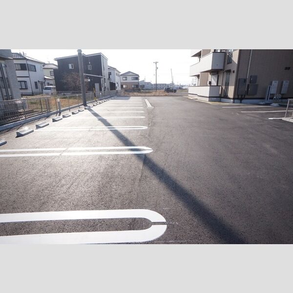 駐車場 (駐車場)