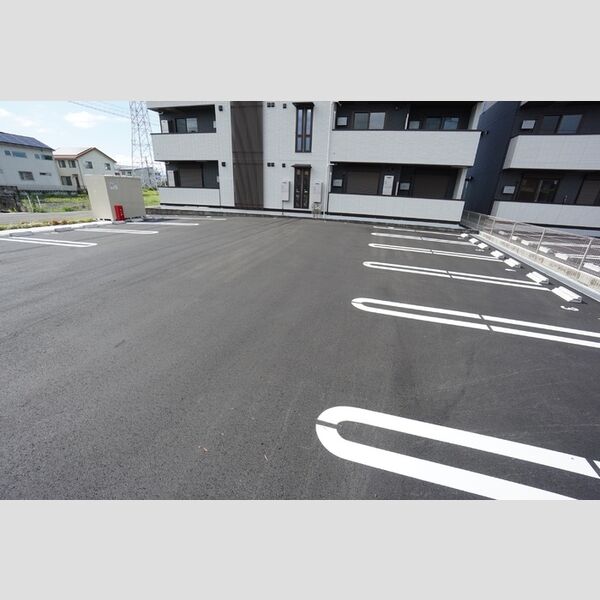 駐車場 (駐車場)