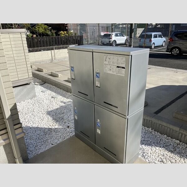 現地周辺 (宅配ボックス)