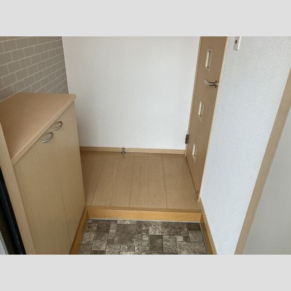 玄関 (玄関)