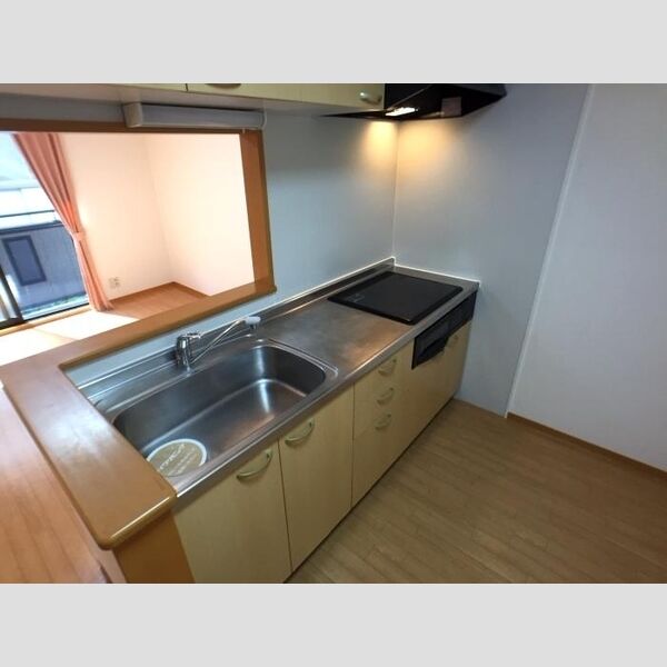 キッチン (システムキッチン)