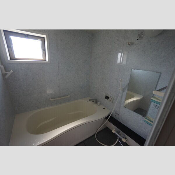 バス (浴室)