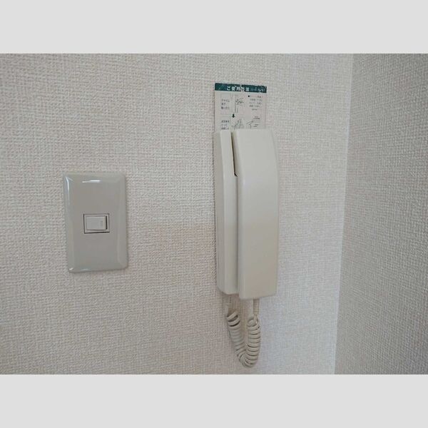 その他設備 (インターホン)