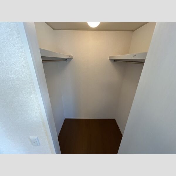 その他 (ウォークインクローゼット)