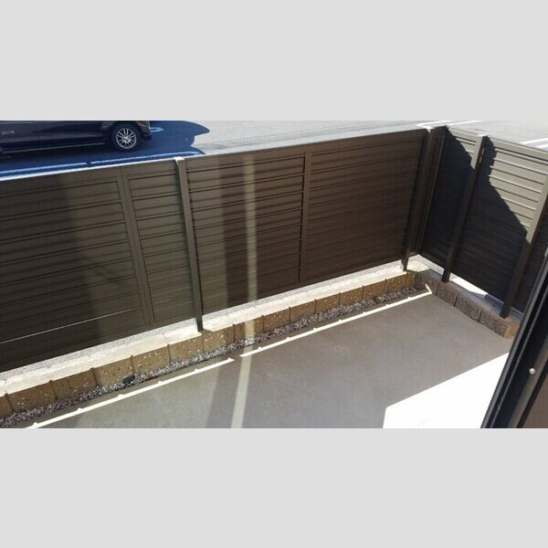 バルコニー・ベランダ (バルコニー)