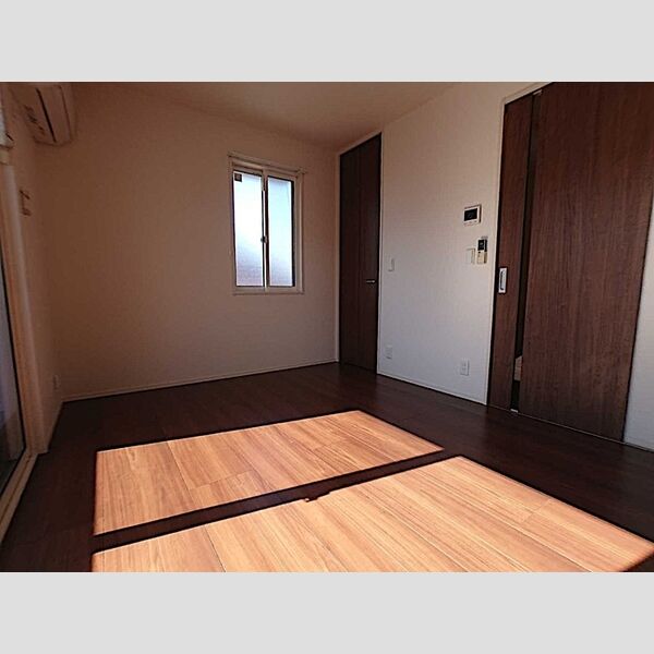 その他 (南洋室)