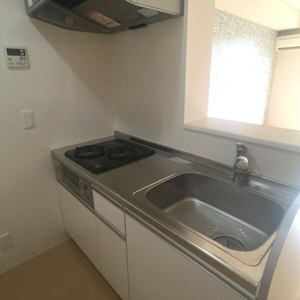 キッチン (システムキッチン)