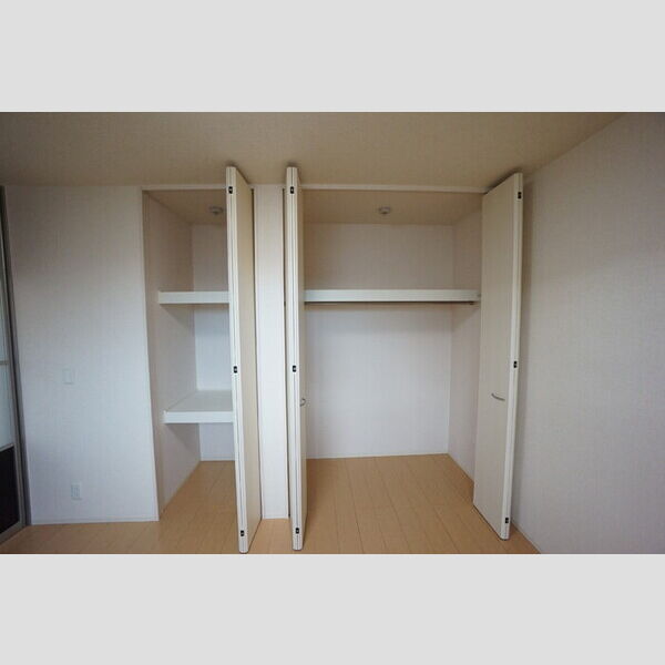 収納 (物入・クローゼット)