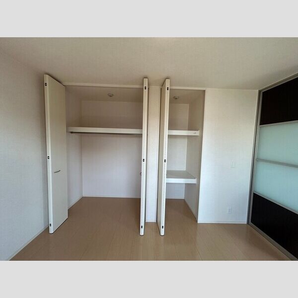 収納 (クローゼット)