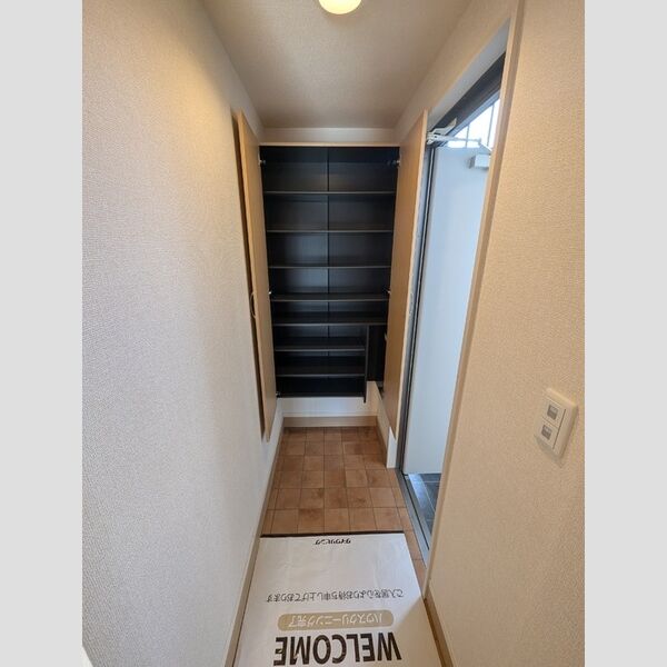 収納 (シューズボックス)