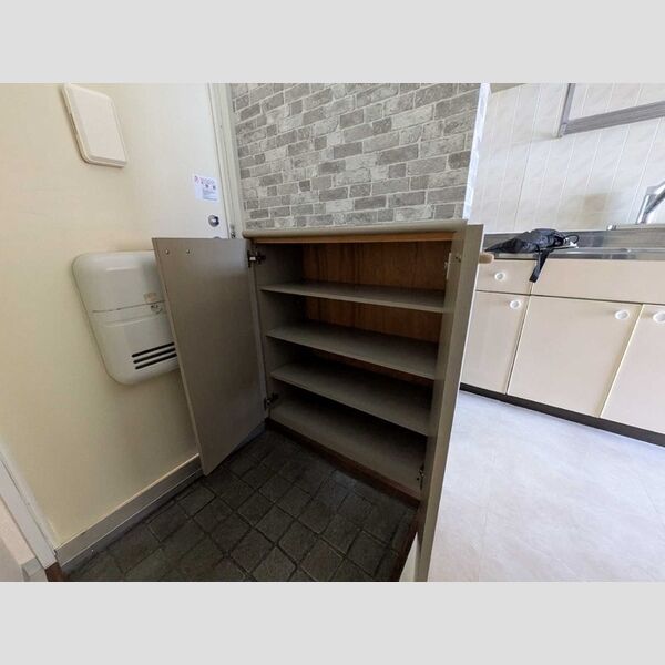 収納 (シューズボックス)