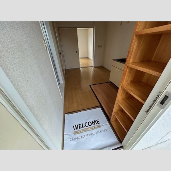 玄関 (玄関)