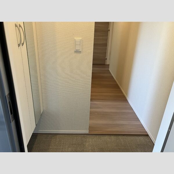 玄関 (玄関)