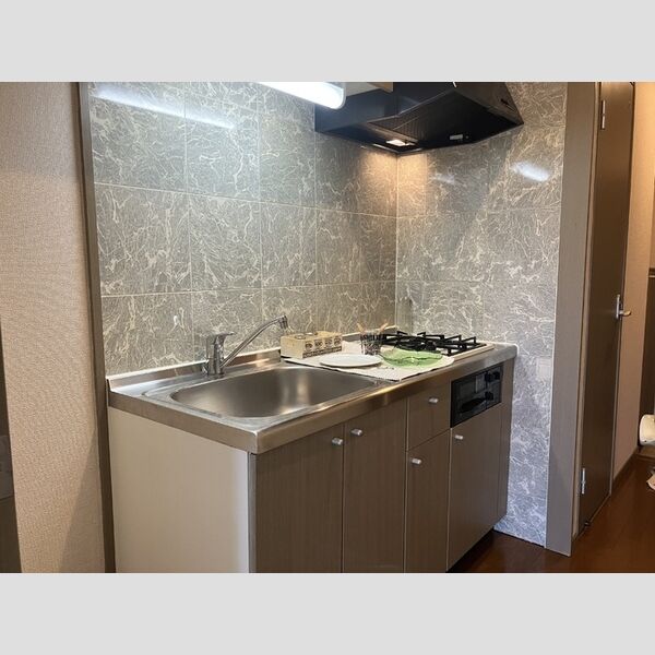 キッチン (キッチン)