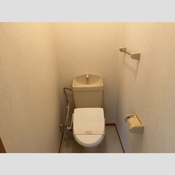 トイレ (温水洗浄暖房便座)