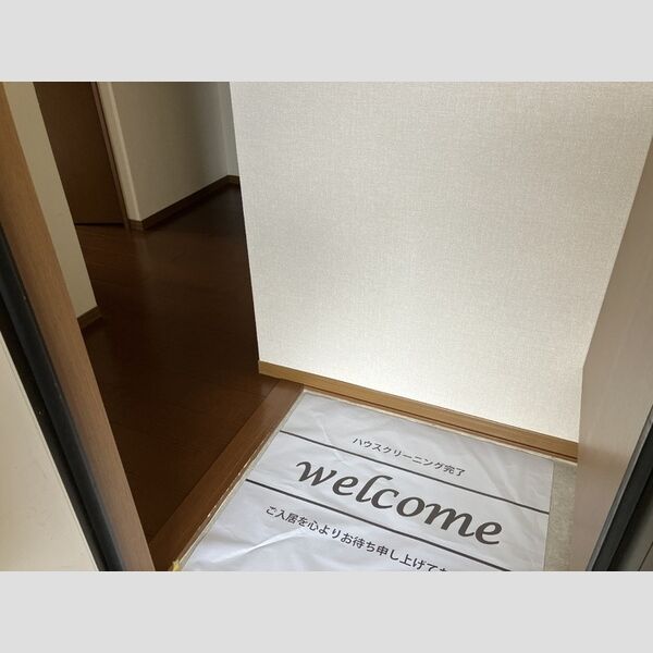 玄関 (玄関)