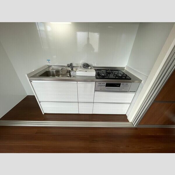 キッチン (システムキッチン)