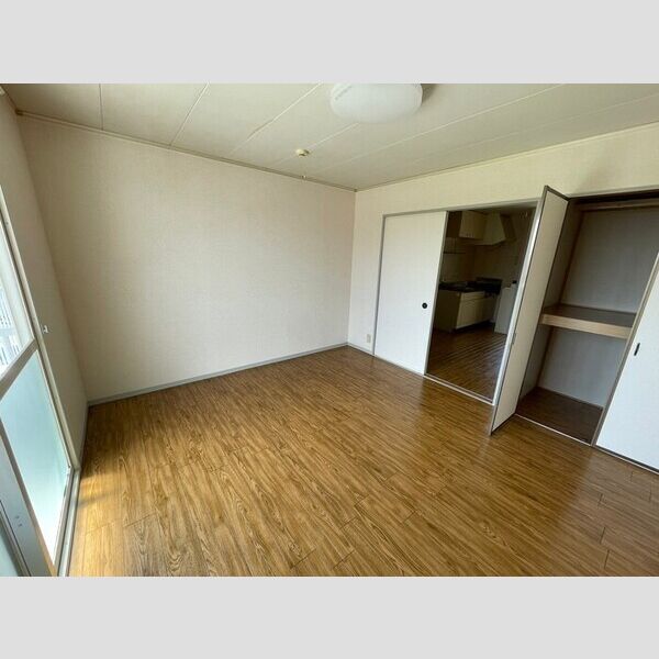 居室・リビング (洋室)