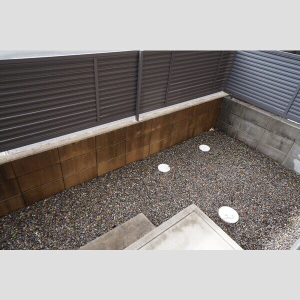 その他 (専用庭)