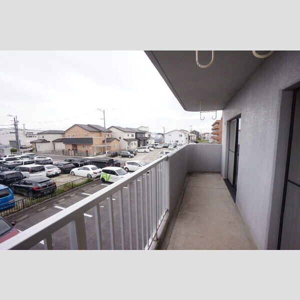 バルコニー・ベランダ (バルコニー)