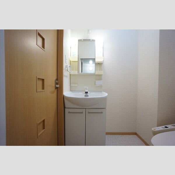 洗面所 (洗面化粧台)