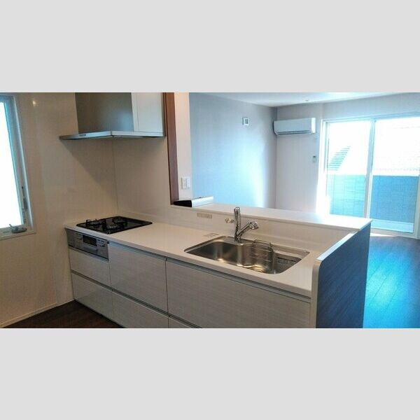 キッチン (システムキッチン)