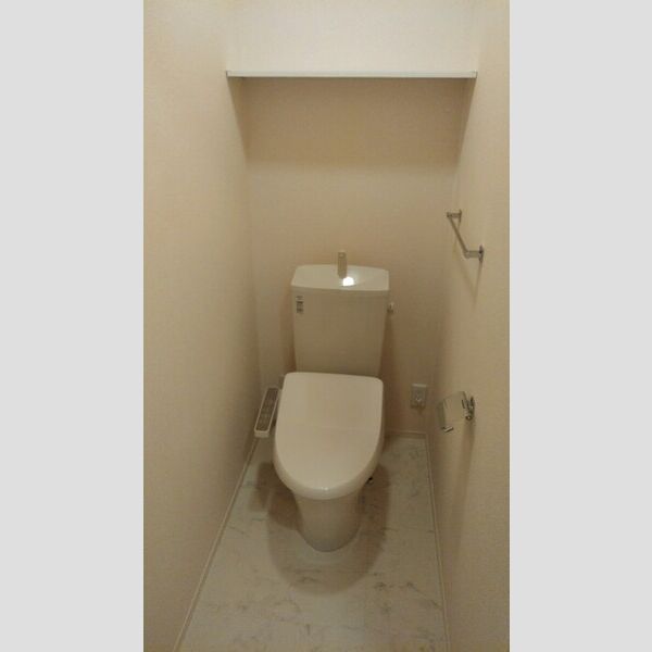 トイレ (温水洗浄暖房便座)