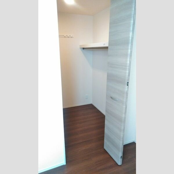 その他設備 (ウォークインクローゼット)