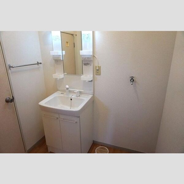 洗面所 (洗面所)