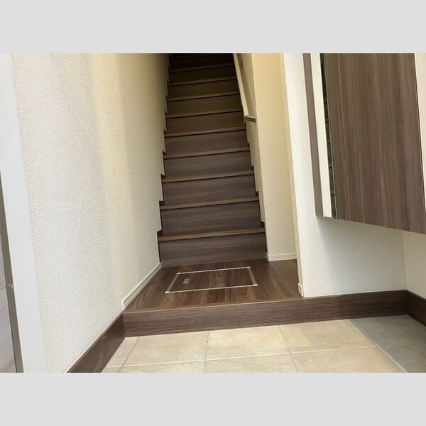 玄関 (玄関)