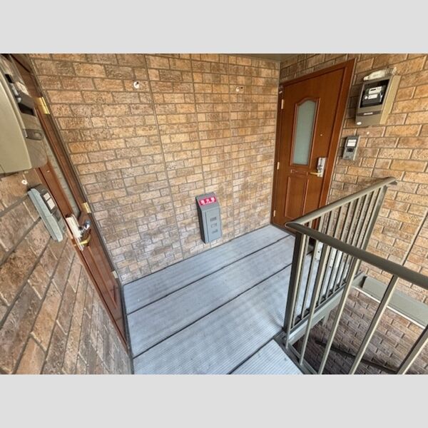 現地周辺 (ロビー)