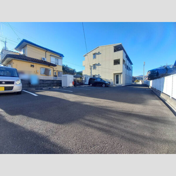 駐車場 (駐車場)