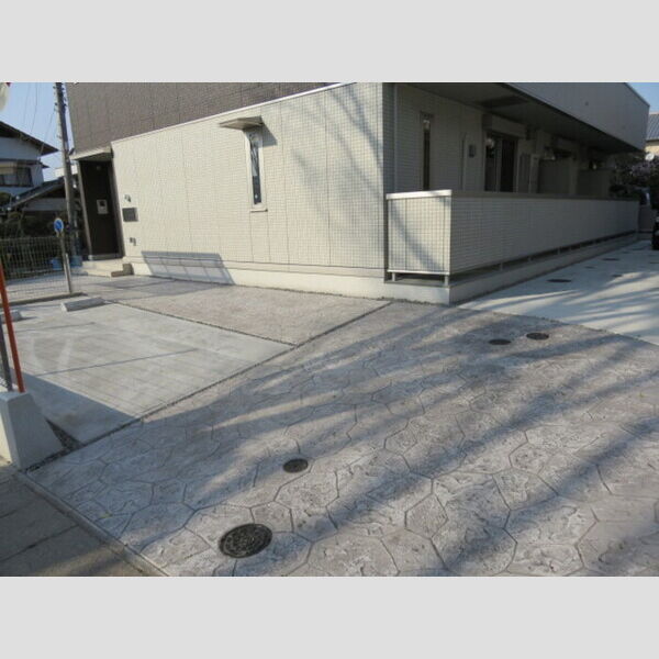 駐車場 (駐車場)