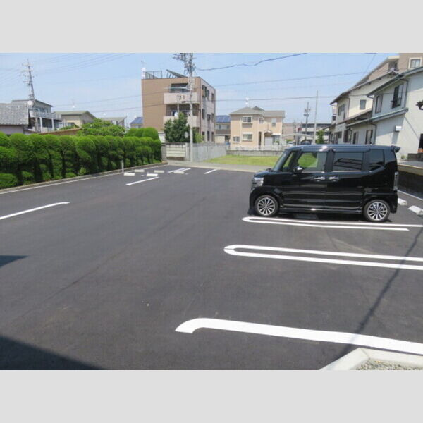 駐車場 (駐車場)