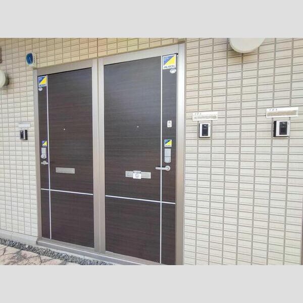 エントランス (エントランス)