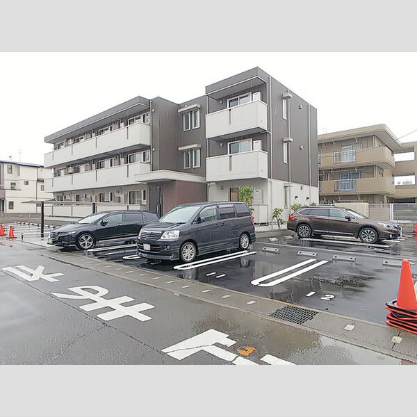 駐車場 (駐車場)
