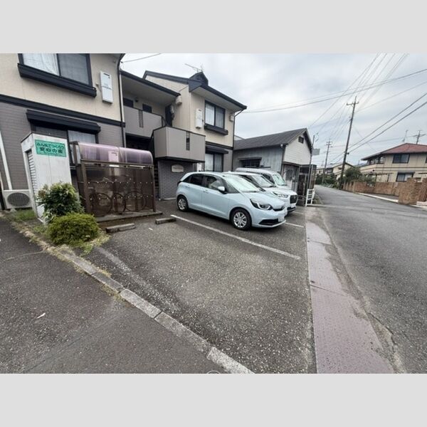 駐車場 (駐車場)