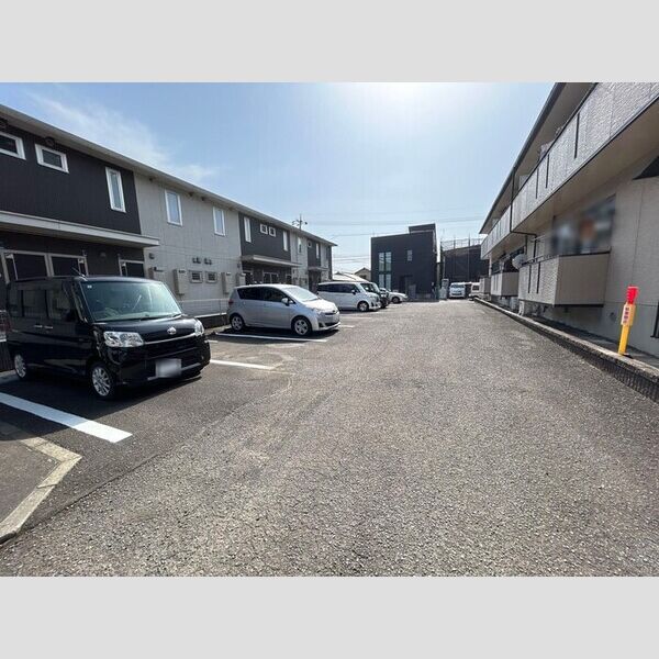 駐車場 (駐車場)