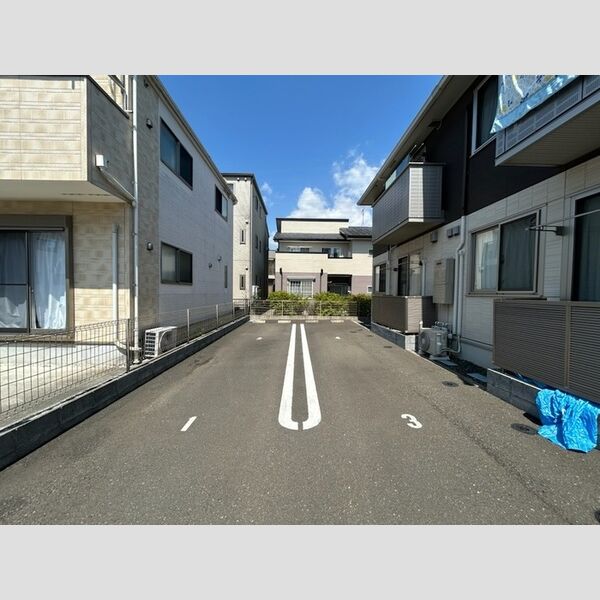 駐車場 (駐車場②)